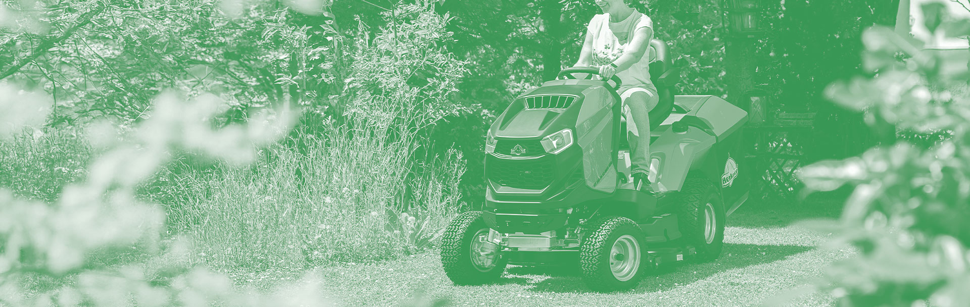 Homepage Banner with Descpritive Box