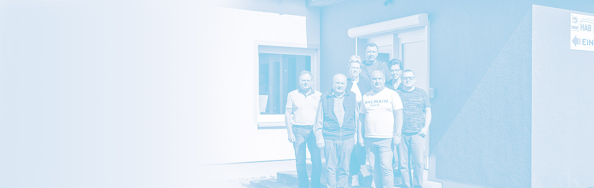 Homepage Banner with Descpritive Box